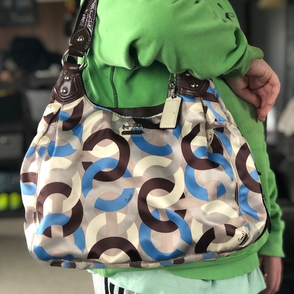 Coach Handbags - Coach Shoulder bag